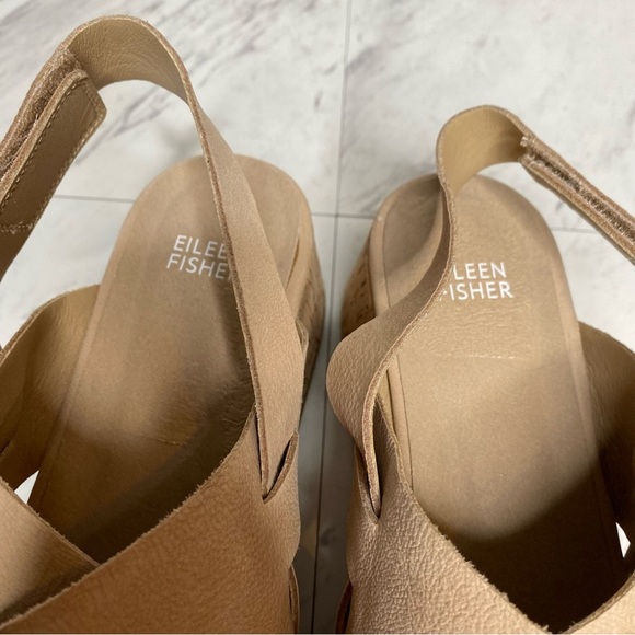 Eileen Fisher Wedge Heel Tan Sandal 9 - Picture 10 of 12